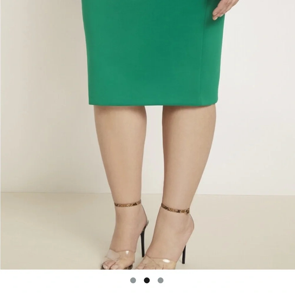 ELOQUII Neoprene Pencil Skirt - PINK - Picture 3 of 6